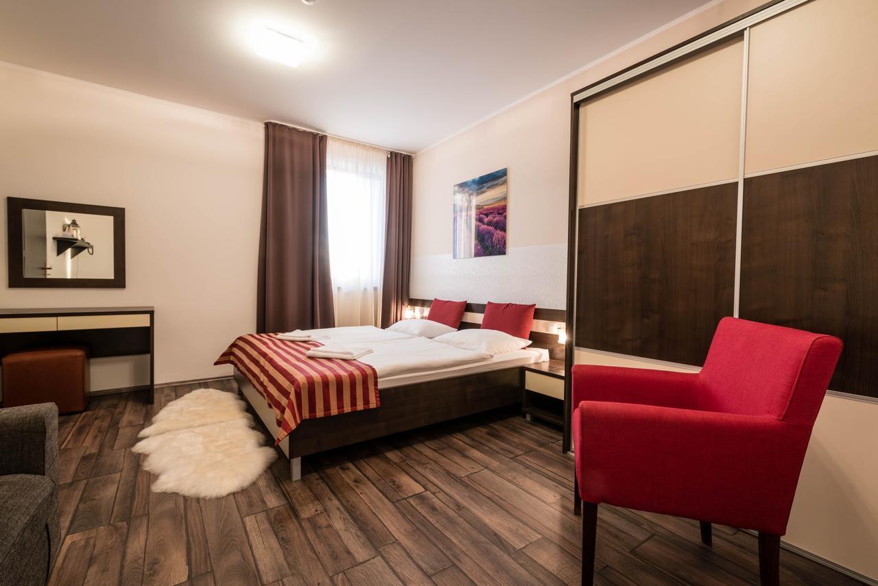 Apartman Mirka - Hotel Luka Bešeňová Exterior foto